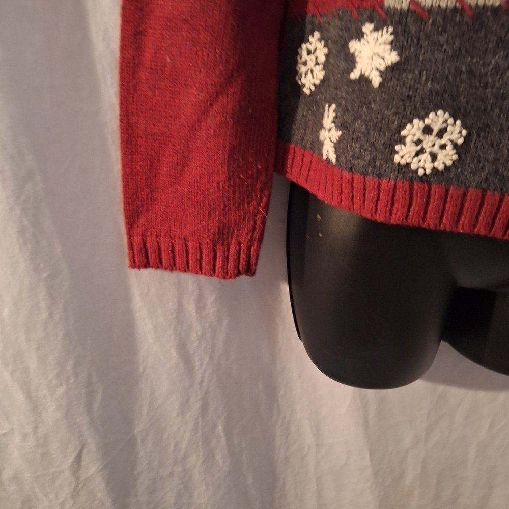 Croft & Barrow Burgundy Snowflake Sweater - Picture 3 of 6
